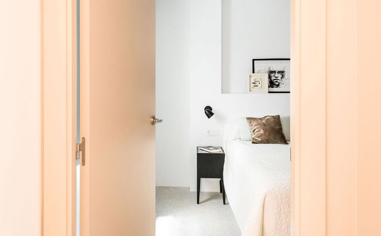 Moderniza tu vivienda y dale un nuevo estilo a tus puertas de interior